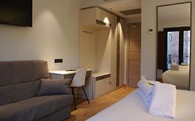Hotel Neru Con Encanto